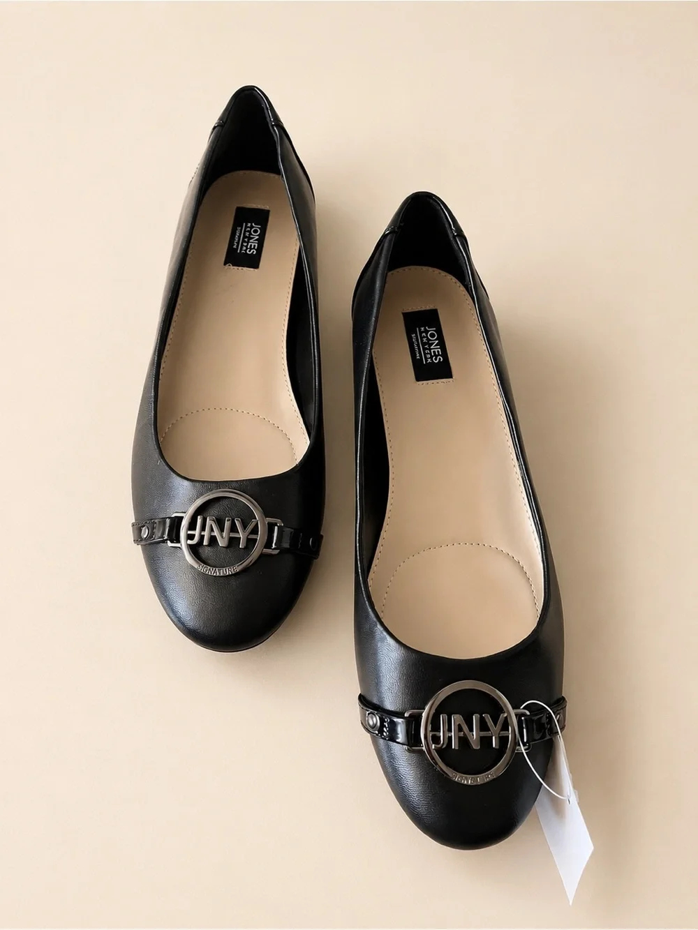 Jones New York Black Ballet Flats with JNY Medallion
